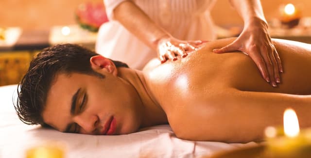 Abhyanga (Full Body Oil Massage)