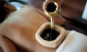 Kati Vasthi (Herbal Oil Pooling)